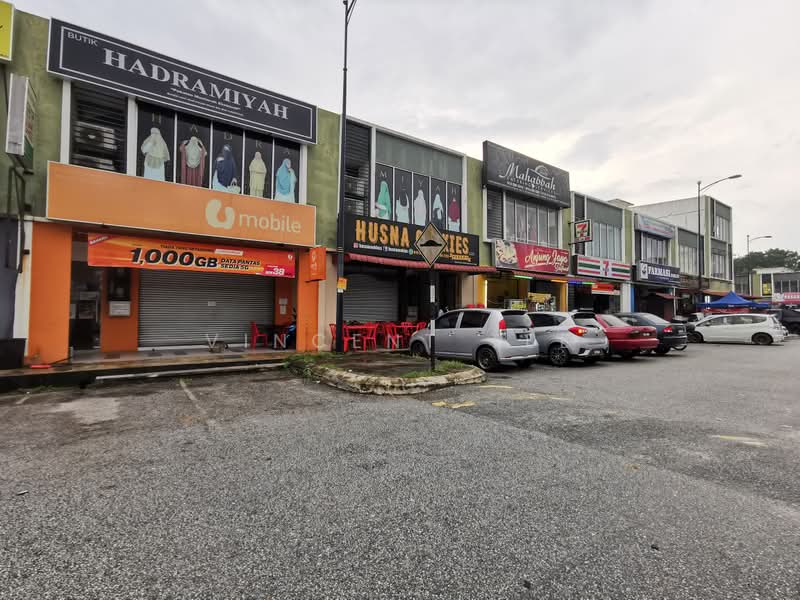 Shop / Office for Rent in Rawang (Selangor) - Vincent Tee - Exterior - PropertyGuru.com.my