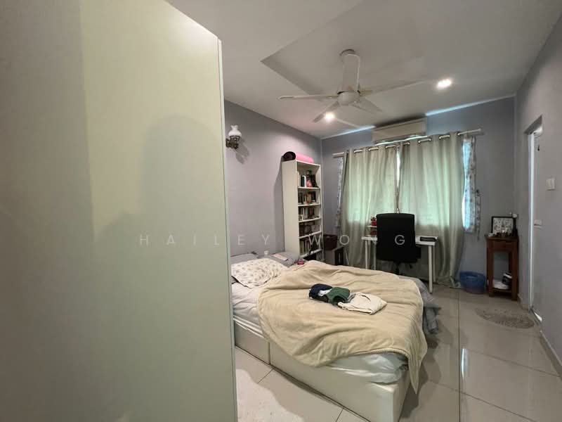3-storey Terraced House for Rent in Sungai Ara (Penang) - Hailey Wong - Bedroom - PropertyGuru.com.my