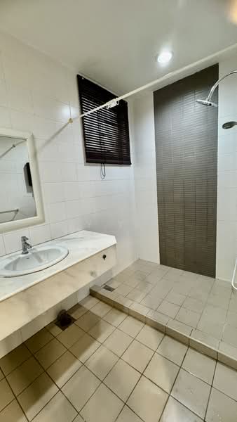 3-storey Terraced House for Sale in Desa Parkcity (Kuala Lumpur) - SY YAP - Bathroom - PropertyGuru.com.my