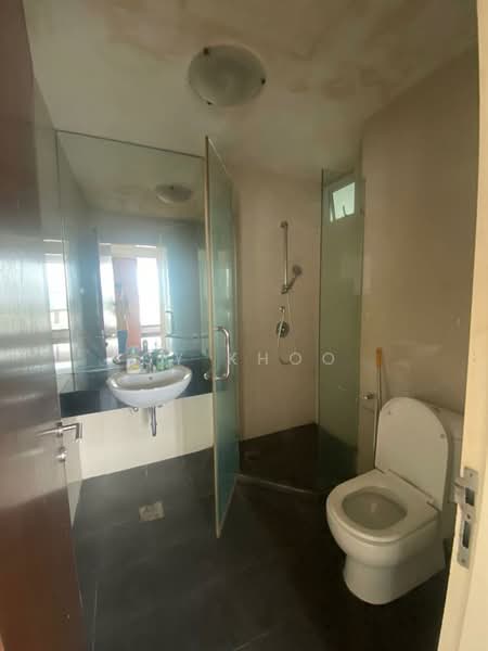 Kondominium untuk Disewa di Suasana Sentral Loft - CY Khoo - Bathroom - PropertyGuru.com.my