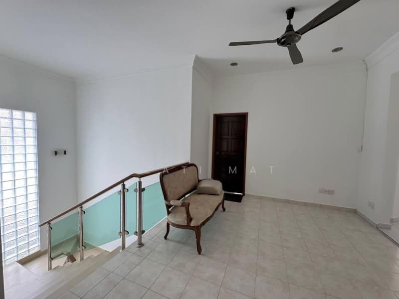 Rumah Berkembar untuk Dijual di Bandar Seri Putra (Bangi) - Izzati Mat - Interior - PropertyGuru.com.my