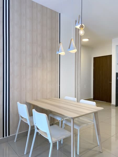 Servis Apartment untuk Disewa di SKS Habitat - Jenny Tee - Dining Room - PropertyGuru.com.my