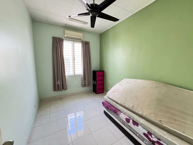 Rumah Teres 2 Tingkat untuk Disewa di Setia Alam (Selangor) - Alson Tan - Bedroom - PropertyGuru.com.my