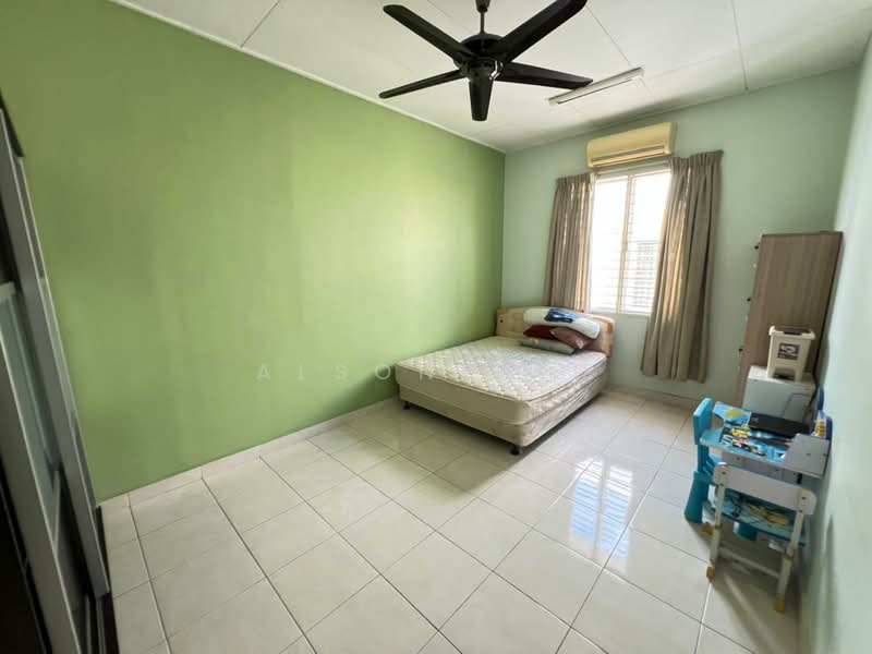 Rumah Teres 2 Tingkat untuk Disewa di Setia Alam (Selangor) - Alson Tan - Bedroom - PropertyGuru.com.my