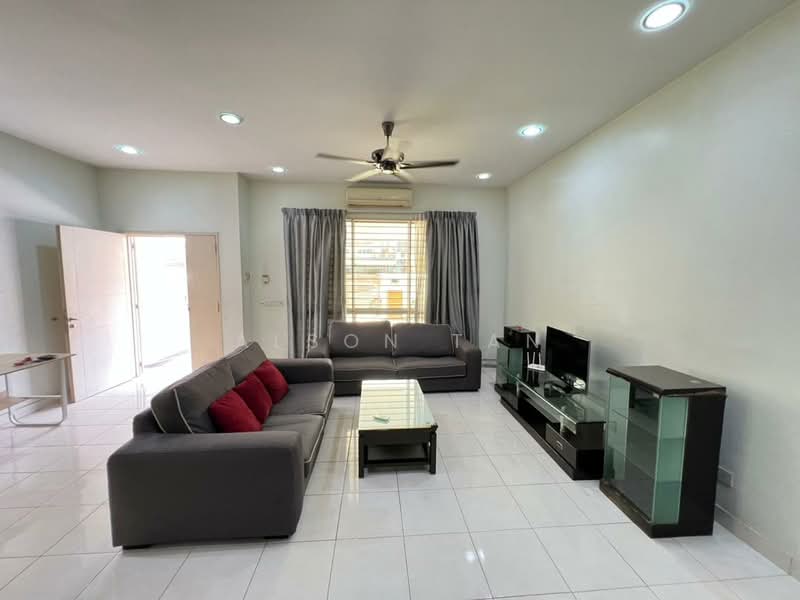 Rumah Teres 2 Tingkat untuk Disewa di Setia Alam (Selangor) - Alson Tan - Living Room - PropertyGuru.com.my
