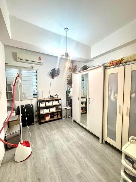 Condominium for Sale at Bayu Tasik 1 - Izzati Mat - Bedroom - PropertyGuru.com.my