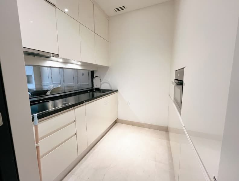 Servis Apartment untuk Disewa di Pavilion Suites - Nisha . - Kitchen - PropertyGuru.com.my