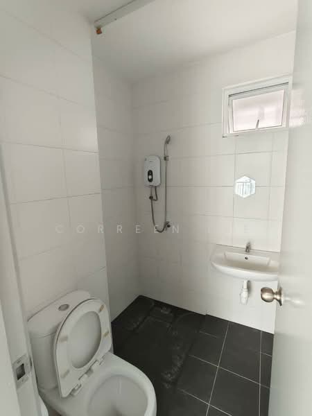 Condominium for Rent at SummerSkye Residences - Correen Lee - Bathroom - PropertyGuru.com.my
