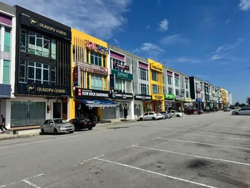 Shop / Office for Sale in Taman Scientex Utama (Senai) - Jun Wang - Exterior - PropertyGuru.com.my