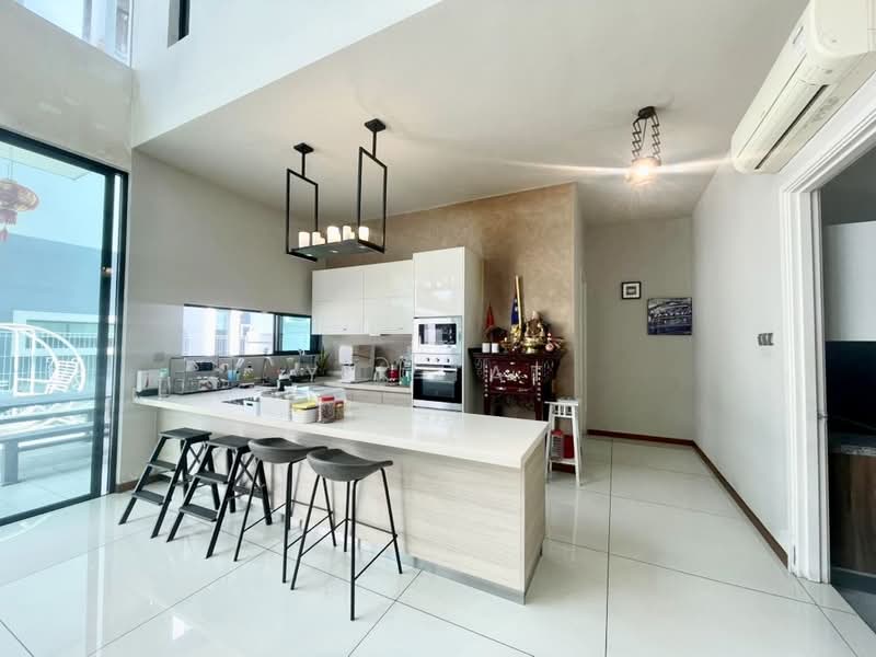 Rumah Banglo untuk Dijual di Senibong (Permas Jaya) - Yik Tat - PropertyGuru.com.my