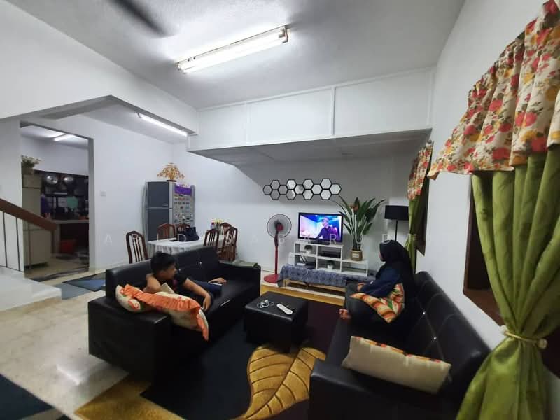 Rumah Teres 2 Tingkat untuk Dijual di Wangsa Murni (Wangsa Maju) - Abid Sabarudin - Living Room - PropertyGuru.com.my