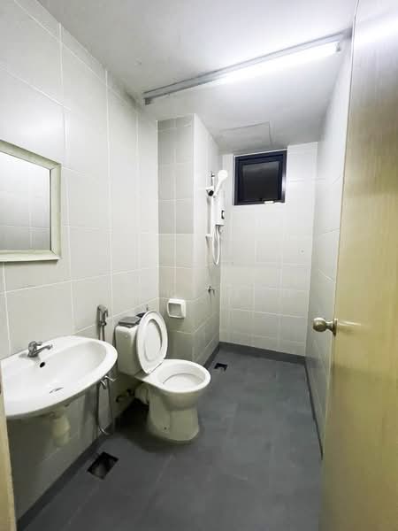 Condominium for Rent at One Foresta - Jerry Tan - Bathroom - PropertyGuru.com.my