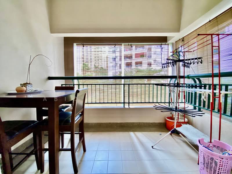 Kondominium untuk Disewa di Seri Maya Condominium - Abid Sabarudin - Balcony - PropertyGuru.com.my