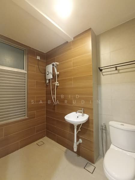 Kondominium untuk Dijual di Riana Green East - Abid Sabarudin - Bathroom - PropertyGuru.com.my