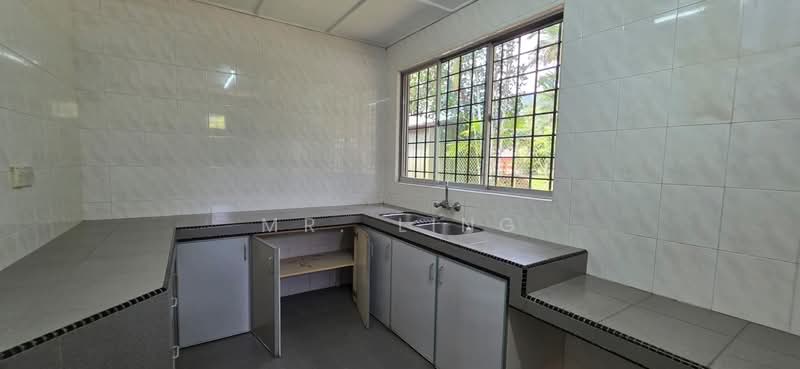 Rumah Teres 2.5 Tingkat untuk Dijual di Ampang Jaya (Ampang) - Mr. Ling - Kitchen - PropertyGuru.com.my