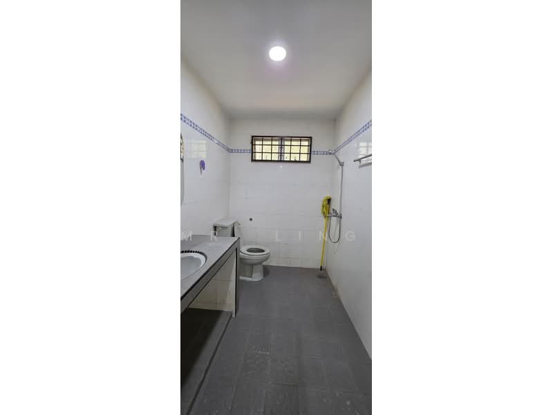 Rumah Teres 2.5 Tingkat untuk Dijual di Ampang Jaya (Ampang) - Mr. Ling - Bathroom - PropertyGuru.com.my