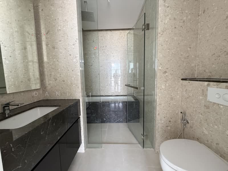 Service Residence for Sale at Pavilion Damansara Heights - Daniel Luke Teck Jin - Bathroom - PropertyGuru.com.my
