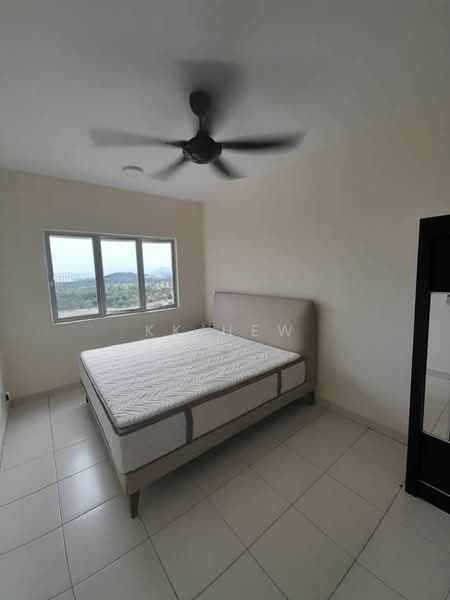 Pangsapuri untuk Disewa di Karisma @ Eco Majestic - KK HEW - Bedroom - PropertyGuru.com.my