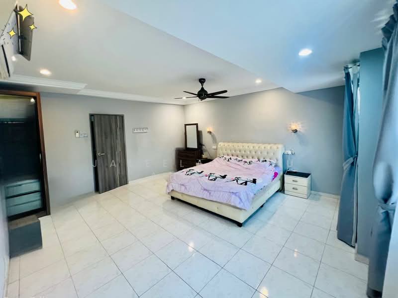 Terraced House for Sale in Kota Kemuning (Shah Alam) - Jaleela Banu Ahmad - Bedroom - PropertyGuru.com.my