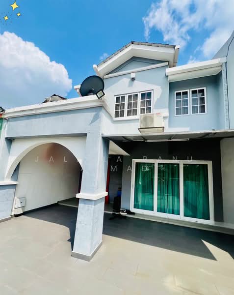 Terraced House for Sale in Kota Kemuning (Shah Alam) - Jaleela Banu Ahmad - Exterior - PropertyGuru.com.my