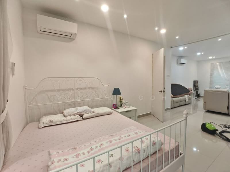 Semi-Detached House for Sale in Klang (Selangor) - Vincent Goh - Bedroom - PropertyGuru.com.my