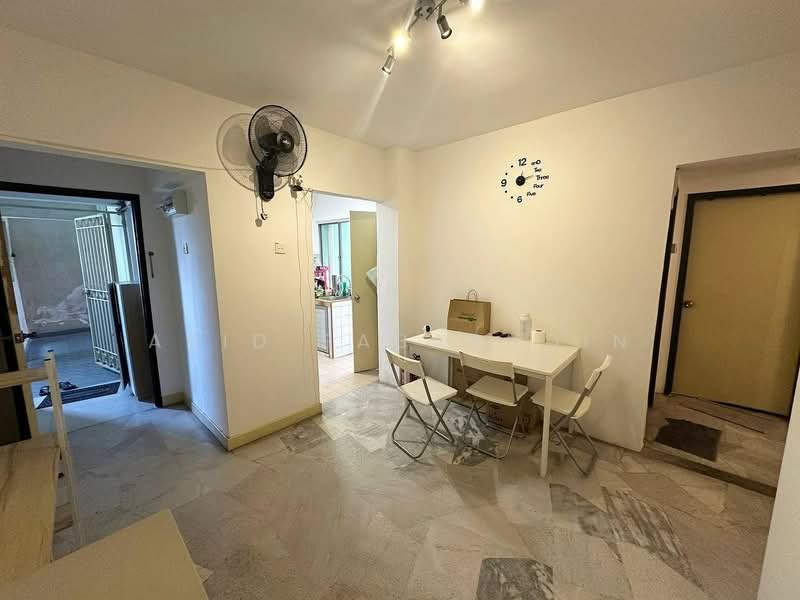 Pangsapuri untuk Dijual di Winner Court B - Abid Sabarudin - Living Room - PropertyGuru.com.my