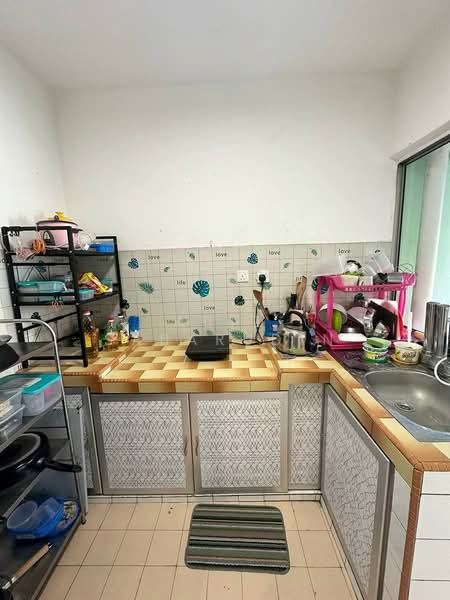 Pangsapuri untuk Dijual di Winner Court B - Abid Sabarudin - Kitchen - PropertyGuru.com.my