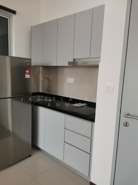 Service Residence for Rent at Gaya Resort Homes - Jaleela Banu Ahmad - Kitchen - PropertyGuru.com.my