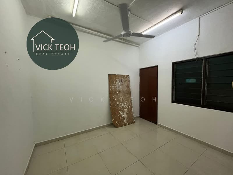Shop / Office for Rent in Jelutong (Penang) - Vick Teoh - Interior - PropertyGuru.com.my