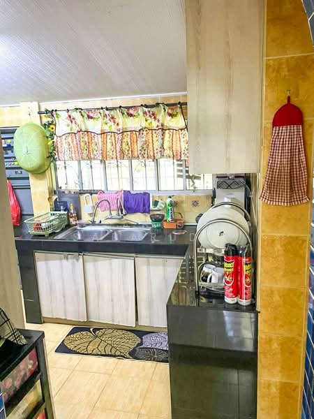Rumah Teres 1.5 Tingkat untuk Dijual di Kepong Baru (Kepong) - Abid Sabarudin - Kitchen - PropertyGuru.com.my