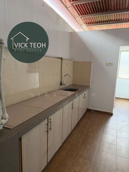 Shop / Office for Rent in George Town (Penang) - Vick Teoh - Kitchen - PropertyGuru.com.my