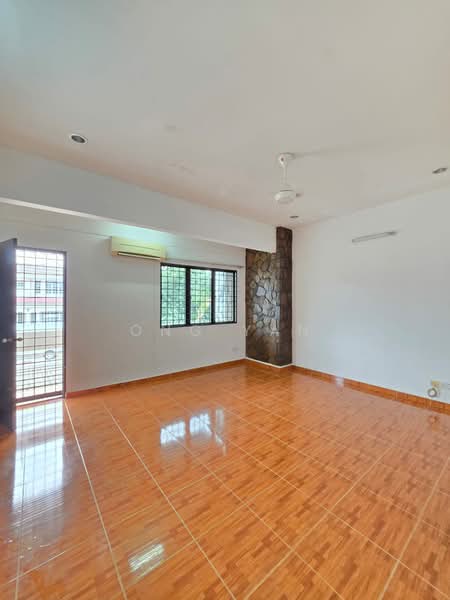 Semi-Detached House for Sale in SS 3, Taman Universiti (Petaling Jaya) - Ong Yan - Living Room - PropertyGuru.com.my