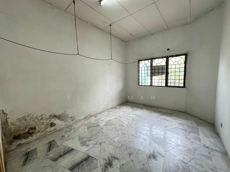 1-storey Terraced House for Sale in Taman Velox (Rawang) - Elwin Mah - Interior - PropertyGuru.com.my