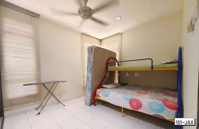 Semi-Detached House for Sale in Taman Aman Perdana (Kapar) - Louis Chan - Bedroom - PropertyGuru.com.my