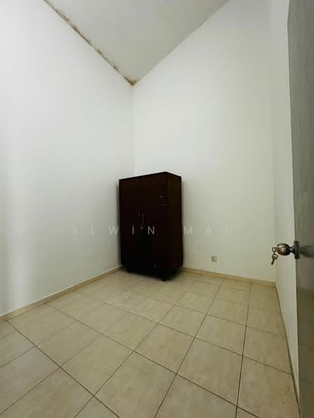 1-storey Terraced House for Sale in Desa Kuala Garing (Rawang) - Elwin Mah - Interior - PropertyGuru.com.my
