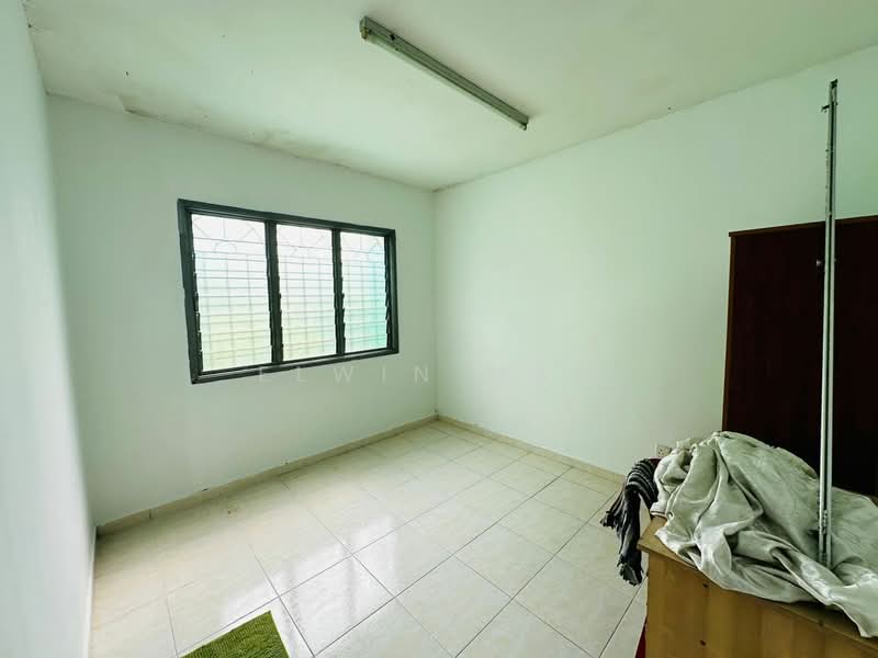 1-storey Terraced House for Sale in Desa Kuala Garing (Rawang) - Elwin Mah - Interior - PropertyGuru.com.my