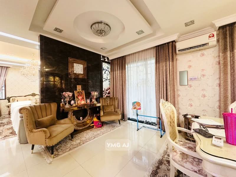 Bungalow for Sale in Taman Aman Perdana (Kapar) - Louis Chan - Living Room - PropertyGuru.com.my