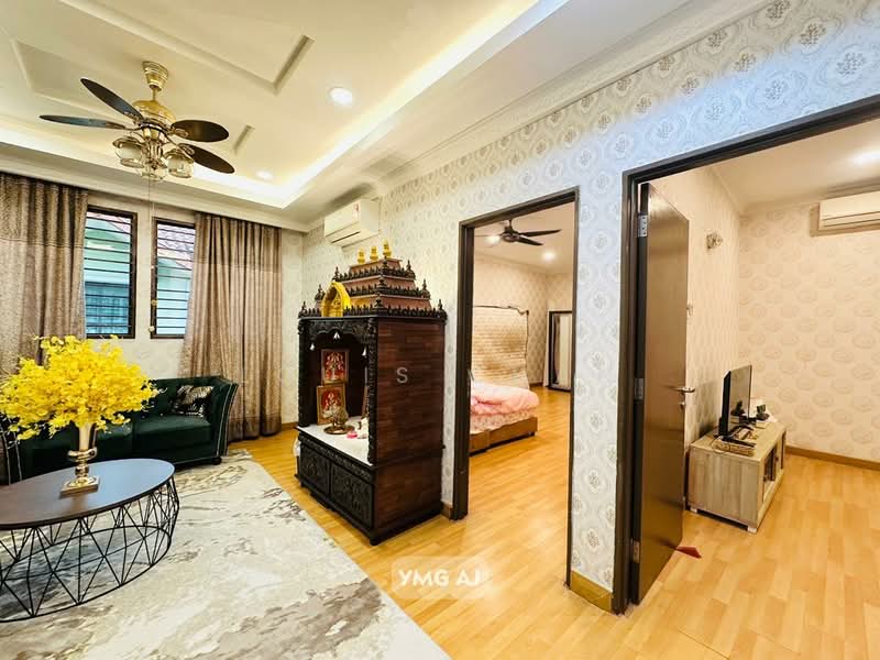 Bungalow for Sale in Taman Aman Perdana (Kapar) - Louis Chan - Living Room - PropertyGuru.com.my