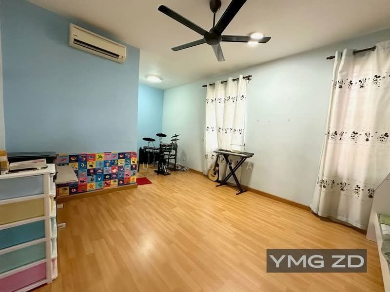 Bungalow for Sale in Taman Aman Perdana (Kapar) - Louis Chan - Study - PropertyGuru.com.my