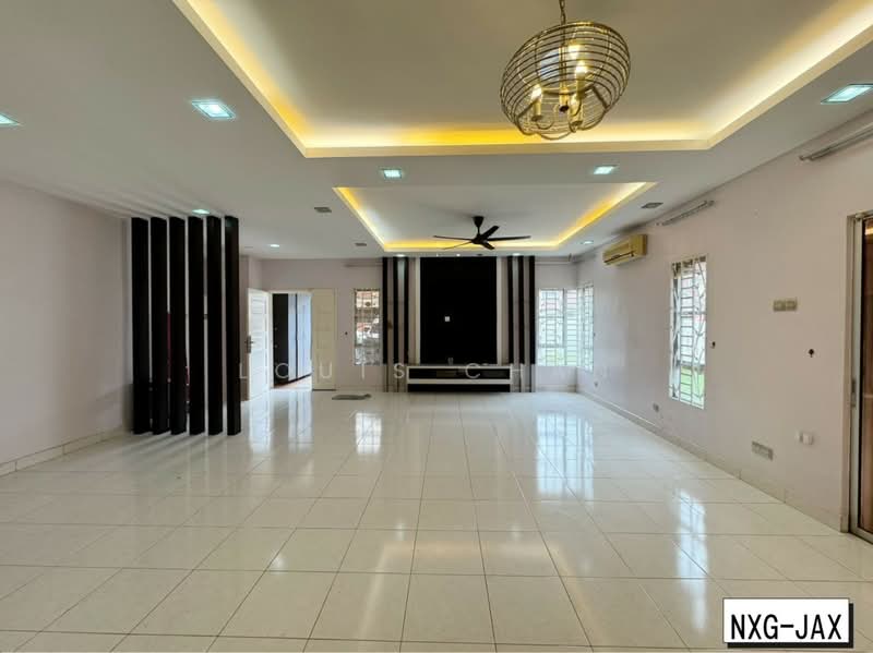 Semi-Detached House for Sale in Taman Aman Perdana (Kapar) - Louis Chan - Living Room - PropertyGuru.com.my