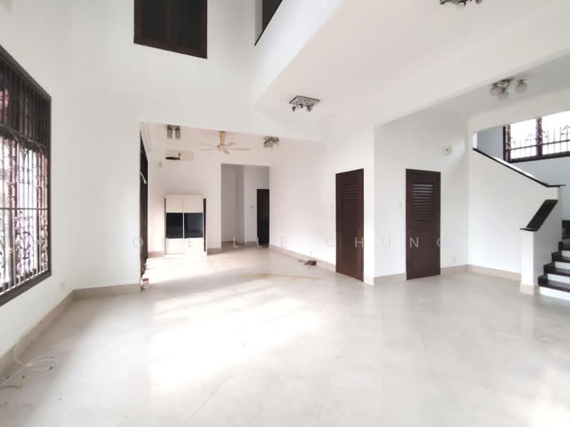 Bungalow for Sale in Subang Alam (Shah Alam) - Nobeille Chung - Living Room - PropertyGuru.com.my