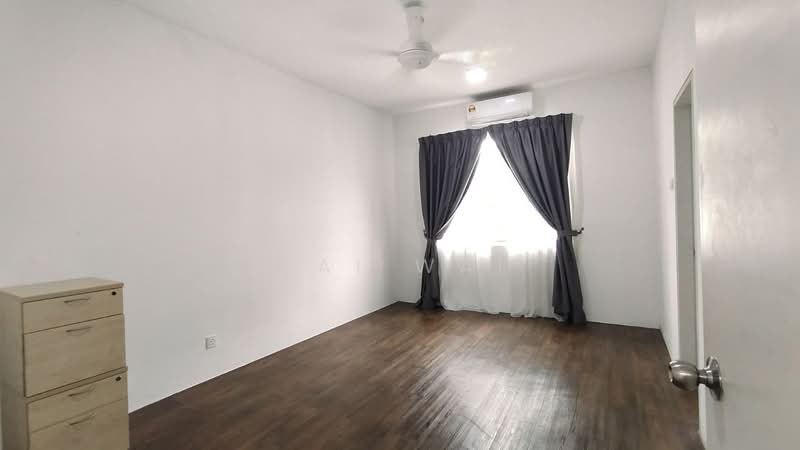 Rumah Teres 2 Tingkat untuk Dijual di Dengkil (Selangor) - Wai Wai - PropertyGuru.com.my
