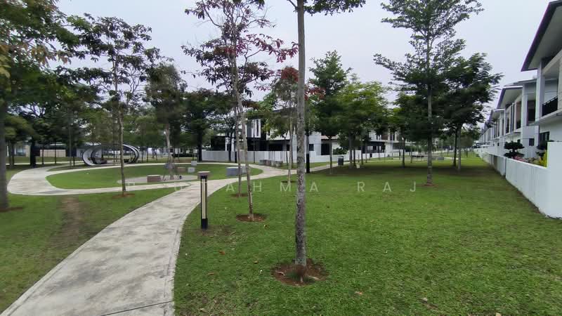 Semi-Detached House for Sale in Bandar Tropicana Aman (Telok Panglima Garang) - P Utahma Raj - PropertyGuru.com.my