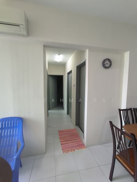 Pangsapuri untuk Dijual di Pinang Laguna - P Utahma Raj - Corridor - PropertyGuru.com.my
