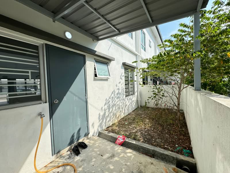 2-storey Terraced House for Rent in Cybersouth (Dengkil) - Ahmad Faiz - Exterior - PropertyGuru.com.my