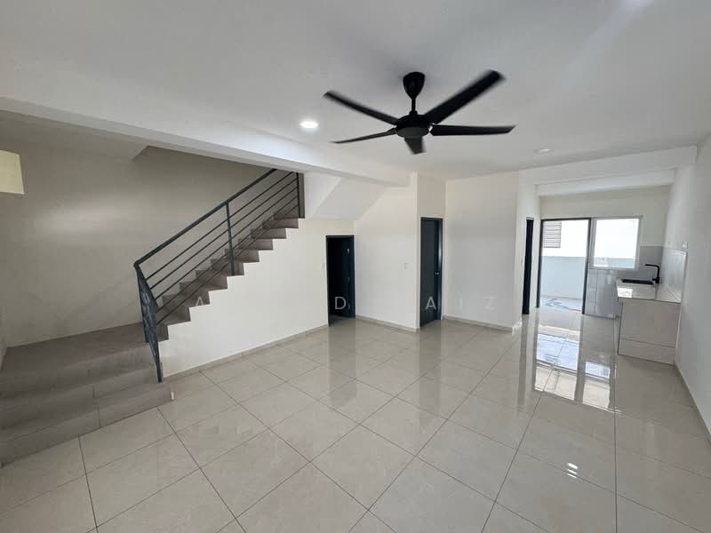 2-storey Terraced House for Rent in Cybersouth (Dengkil) - Ahmad Faiz - Living Room - PropertyGuru.com.my