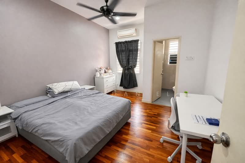 Rumah Teres 2 Tingkat untuk Dijual di Kota Kemuning (Shah Alam) - Kho Daniel - Bedroom - PropertyGuru.com.my