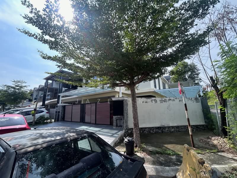 3-storey Terraced House for Sale in Kajang (Selangor) - Jaze Ong - Exterior - PropertyGuru.com.my
