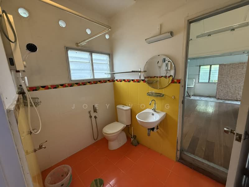 Rumah Banglo untuk Disewa di Seksyen 12 (Petaling Jaya) - Joey Wong - Bathroom - PropertyGuru.com.my