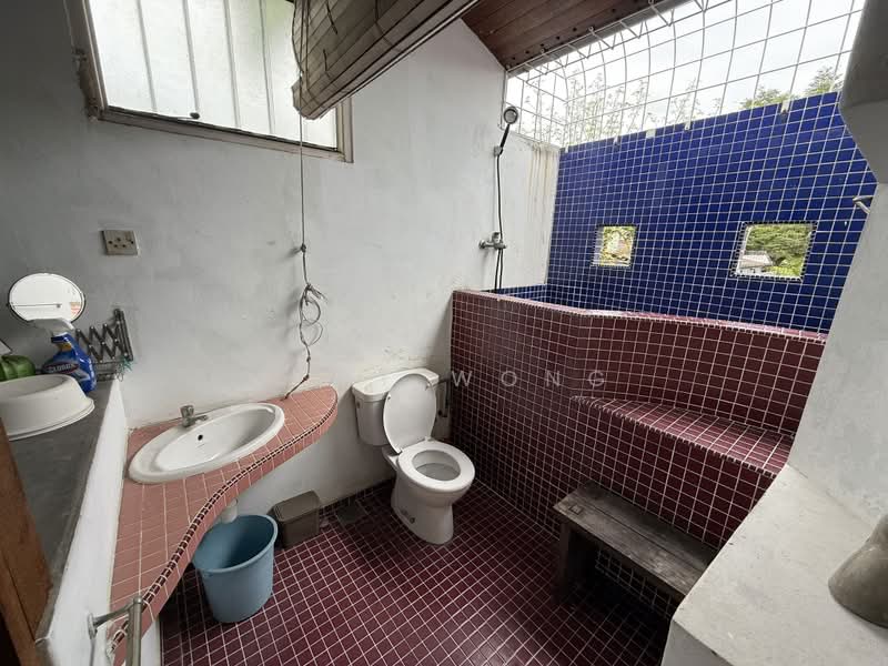 Rumah Banglo untuk Disewa di Seksyen 12 (Petaling Jaya) - Joey Wong - Bathroom - PropertyGuru.com.my